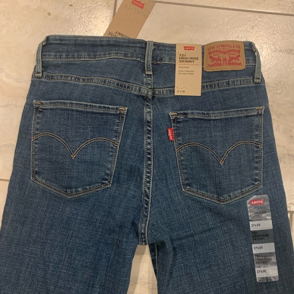 NWT Levi’s 721 high-rise skinny Levi’s 👖❤️